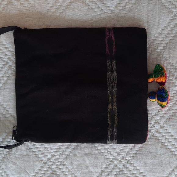 Guatemalan Tipico Worry Doll Bag - Picture 4 of 11
